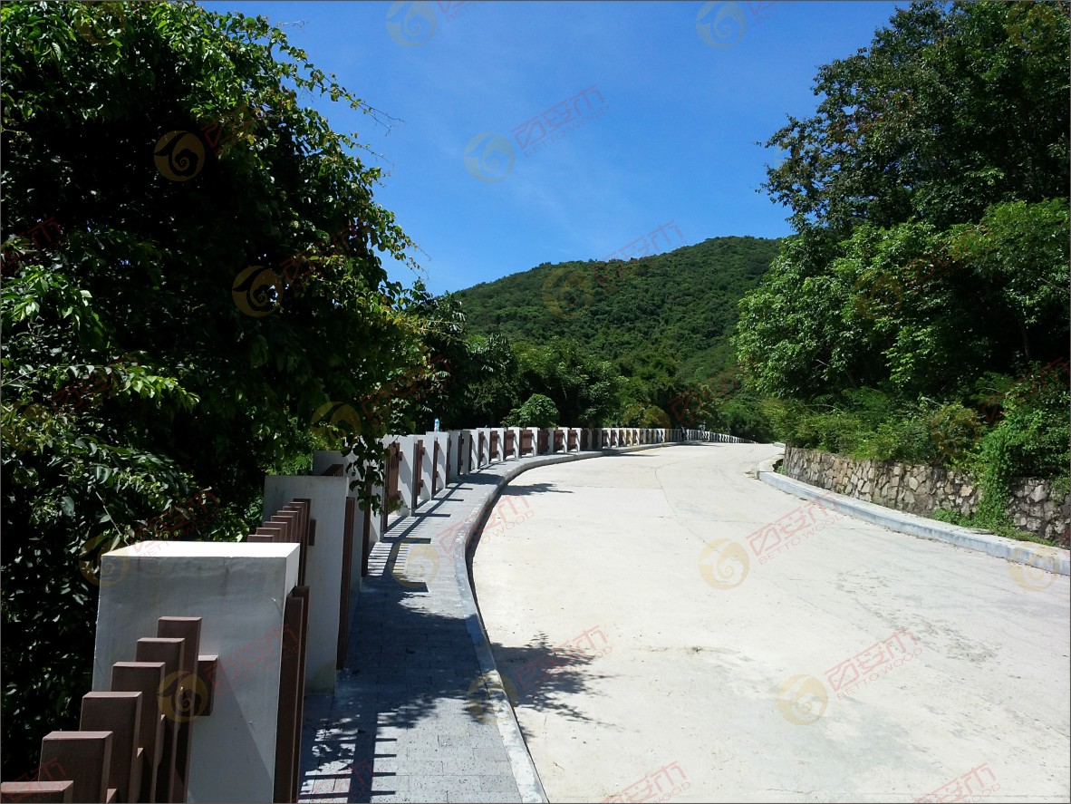 海南太陽灣塑木護(hù)欄1