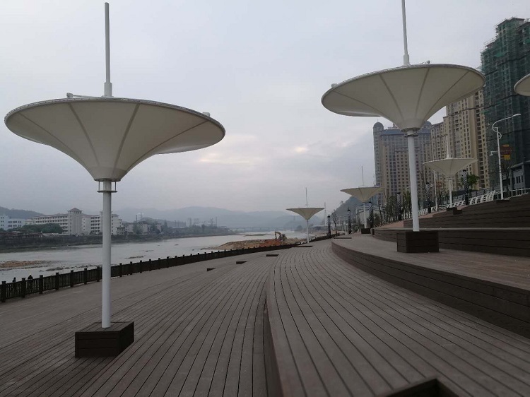 塑木地板安裝后應該如何驗收呢?